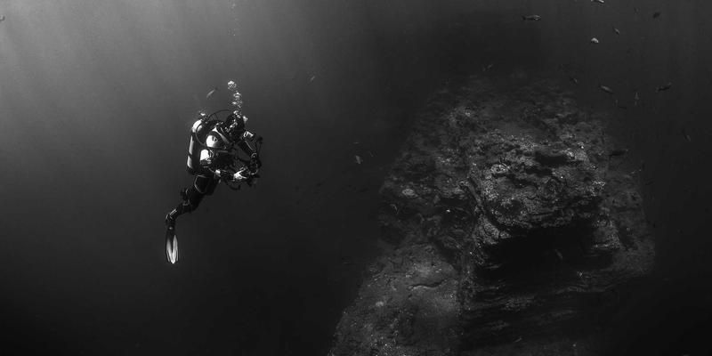 日本传统与美学精髓：从京都祇园祭到地方火祭的文化深度解读